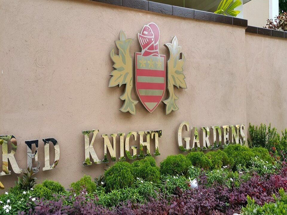 Red Knight Gardens